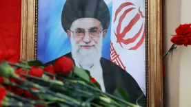 lepouse-du-guide-supreme-iranien-layatollah-ali-khamenei-photo-tue-samedi-a-succombe-a-ses-blessures