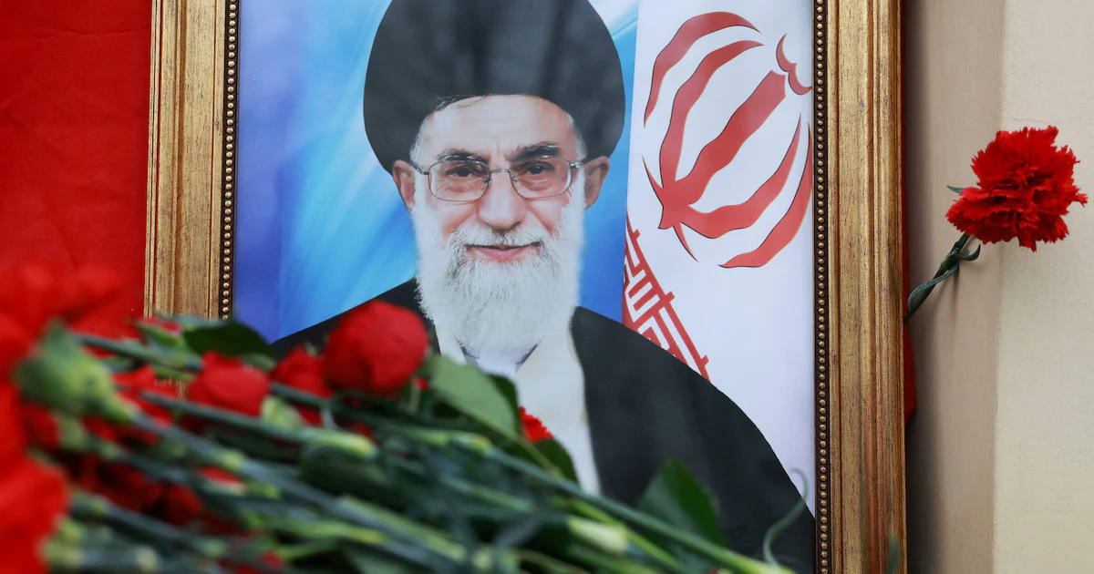 lepouse-du-guide-supreme-iranien-layatollah-ali-khamenei-photo-tue-samedi-a-succombe-a-ses-blessures
